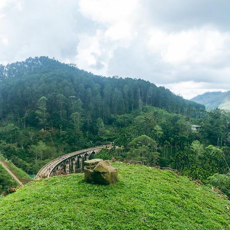 Hobbit Hole Hideaway Bed & Breakfast Ella Bagian luar foto